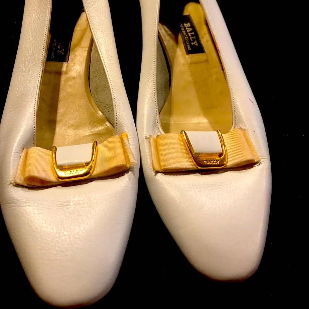 Bally. - Picture 2 of 8
